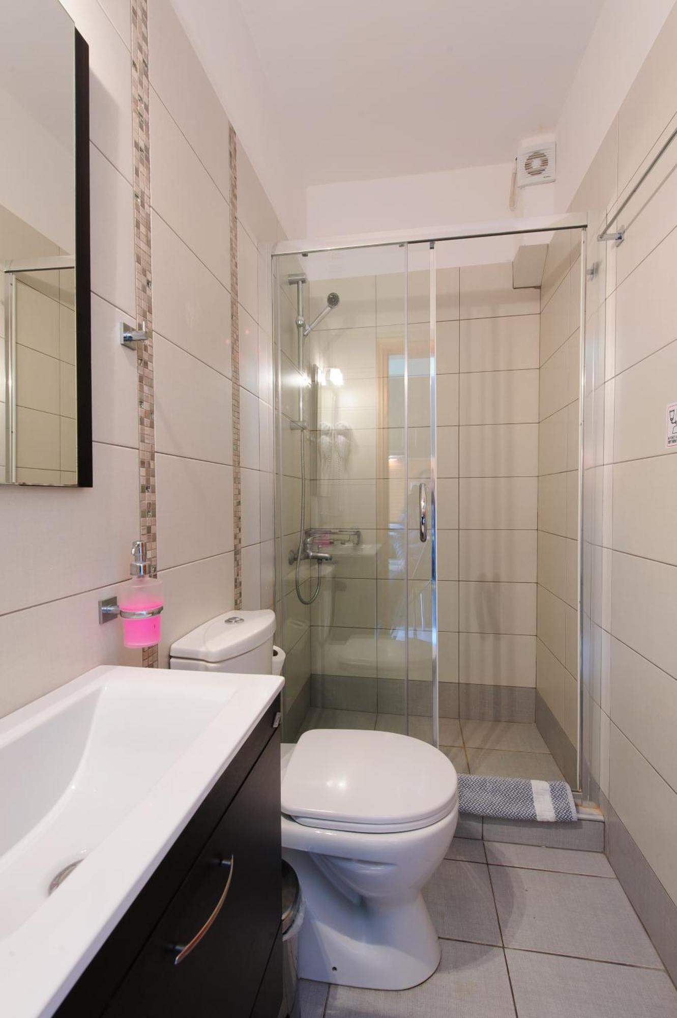 Holiday Rooms Otzias Bilik gambar